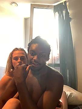 Jamesmjb123 naked stripping on cam for live sex video chat