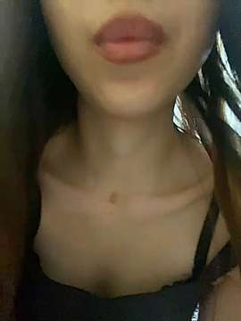 Jiina_baby naked stripping on cam for live sex video chat