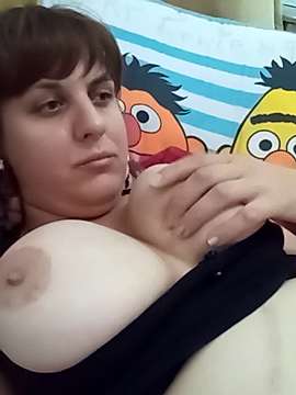 Jiji_candy naked stripping on cam for live sex video chat