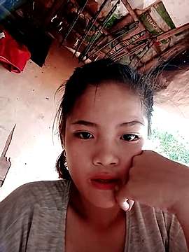 JuicyCandy69 naked stripping on cam for live sex video chat