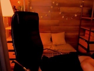 Julianna-jami nude on cam – live sex chat