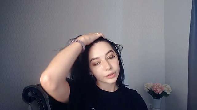 JulieTomas naked stripping on cam for live sex video chat