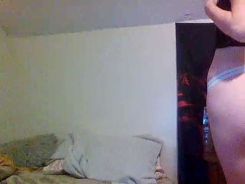 kacikeys naked stripping on cam for live sex video chat