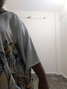 kajal_kumari1210 naked stripping on cam for live sex video chat