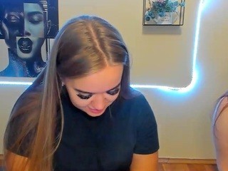 KamilaSweet nude on cam – live sex chat