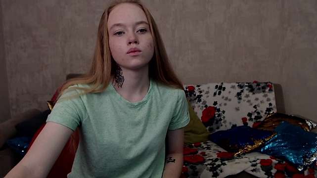 Kesina_Nori naked stripping on cam for live sex video chat