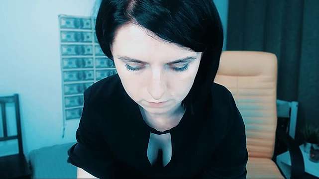 KimberlySoul naked stripping on cam for live sex video chat