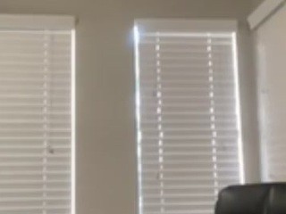 Kimmyriverzzxx nude on cam – live sex chat