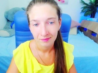 Krissbellyyy nude on cam – live sex chat