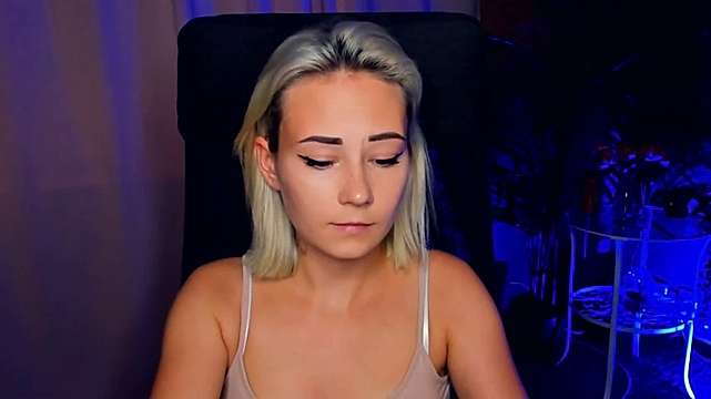 KrisWais naked stripping on cam for live sex video chat