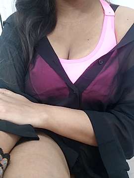 Kriti_Sharma07 naked stripping on cam for live sex video chat