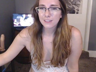 Lee nude on cam – live sex chat
