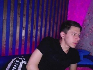 LeoRogerd nude on cam – live sex chat