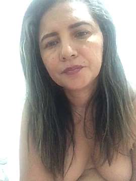 lilah_2021 naked stripping on cam for live sex video chat
