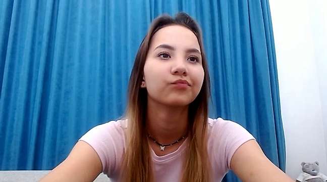 lilalin naked stripping on cam for live sex video chat
