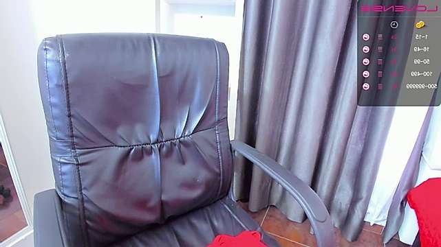 luxie_saens naked stripping on cam for live sex video chat