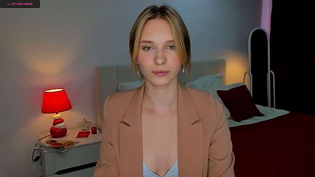 Mary__Icon naked stripping on cam for live sex video chat