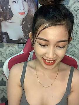 Mi-a-na naked stripping on cam for live sex video chat