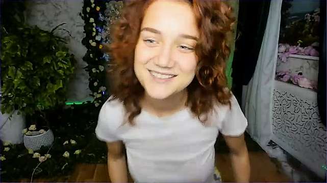 Molly-Monk naked stripping on cam for live sex video chat