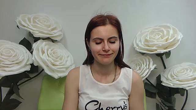 MollyTravis naked stripping on cam for live sex video chat