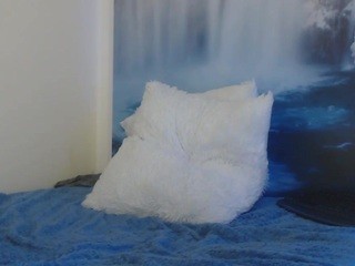 Moon26 nude on cam – live sex chat