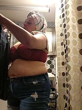 Mystic_Vibes naked stripping on cam for live sex video chat
