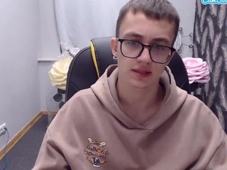 Nameeleess nude on cam – live sex chat