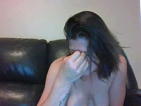 Natt89 naked stripping on cam for live sex video chat