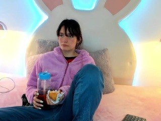 Neeko Lol nude on cam – live sex chat