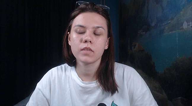 NinaHome naked stripping on cam for live sex video chat