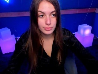 OliviaxGrey nude on cam – live sex chat