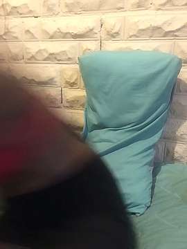 Raxie_love naked stripping on cam for live sex video chat