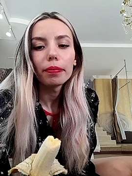 Red__Daimon naked stripping on cam for live sex video chat