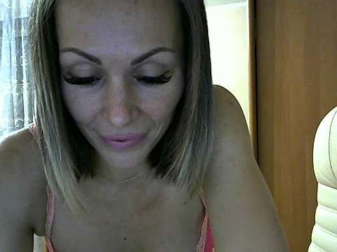 RiannaMay naked stripping on cam for live sex video chat