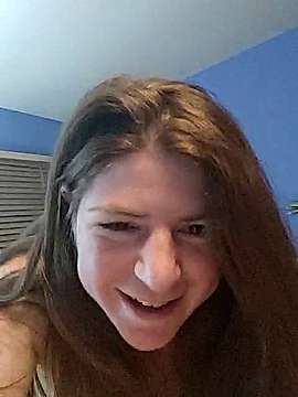 saraisbad naked stripping on cam for live sex video chat