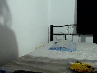 Sexy-hot33 nude on cam – live sex chat