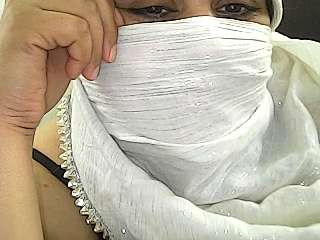 sexy_crystal1992 naked stripping on cam for live sex video chat