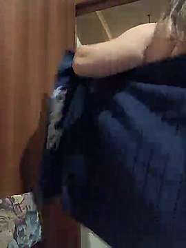 Sofie_Rose naked stripping on cam for live sex video chat
