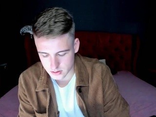 SolomonKen nude on cam – live sex chat