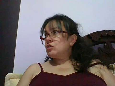 Sonia_lords naked stripping on cam for live sex video chat