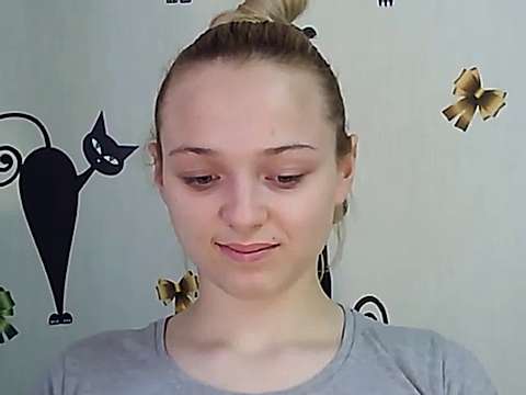 TaxMalay2 naked stripping on cam for live sex video chat