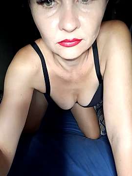 Tina_Karter naked stripping on cam for live sex video chat