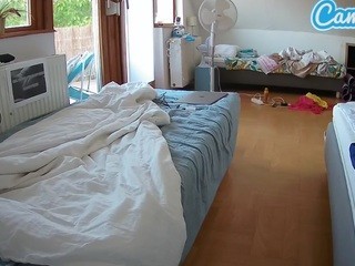 Voyeurcam-julmodels-whitebed-5 nude on cam – live sex chat