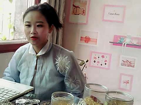 xin-xin naked stripping on cam for live sex video chat