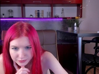 Yukkine nude on cam – live sex chat