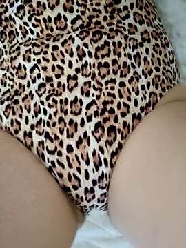 81dolcezza naked stripping on cam for live sex video chat