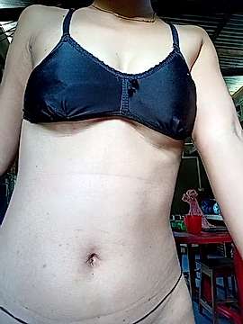 agelmahi naked stripping on cam for live sex video chat