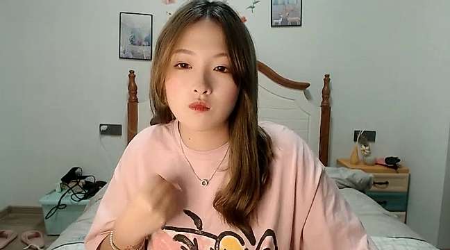 AK-LiLi naked stripping on cam for live sex video chat