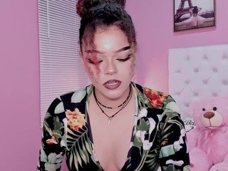 Ammyinocent nude on cam – live sex chat