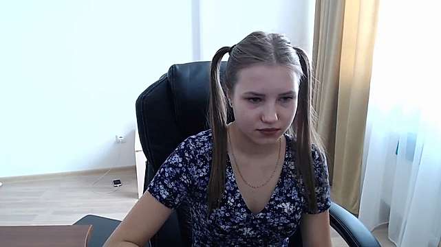 AngelaOwen naked stripping on cam for live sex video chat